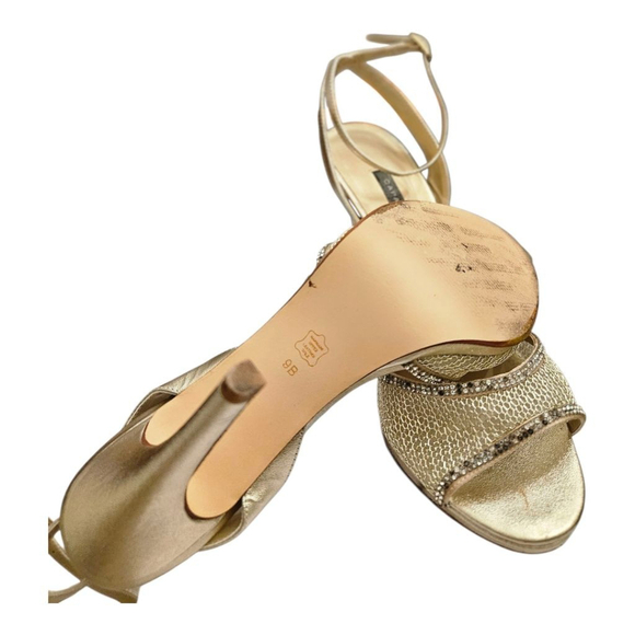 Caparros Gold Heels Size 9B - Picture 9 of 11